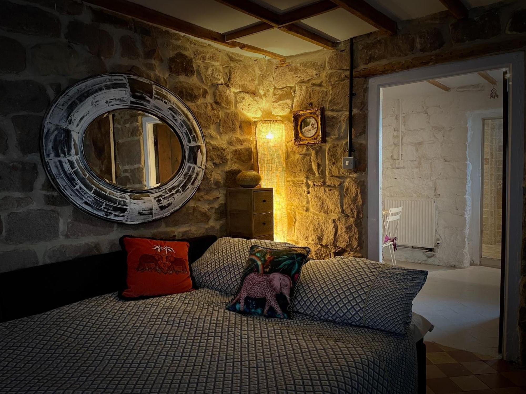 Апартаменты Burtys Snug Cromford Nr Matlock Historic Unesco Экстерьер фото